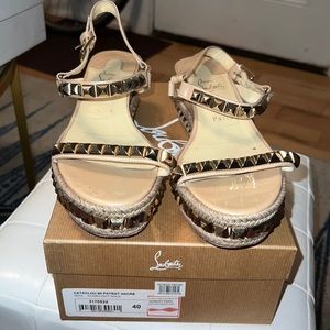 Christian louboutin cataclou 60 patent nacre nude size 40